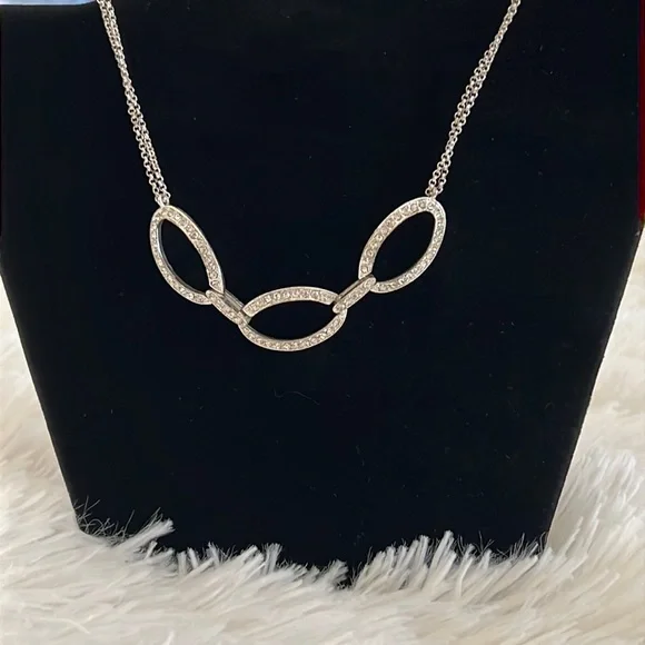 Monet silver & rhinestone necklace - Picture 1 of 3